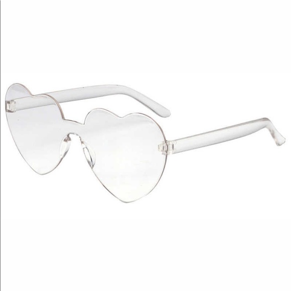 Accessories - Heart Shaped Rimless Glasses